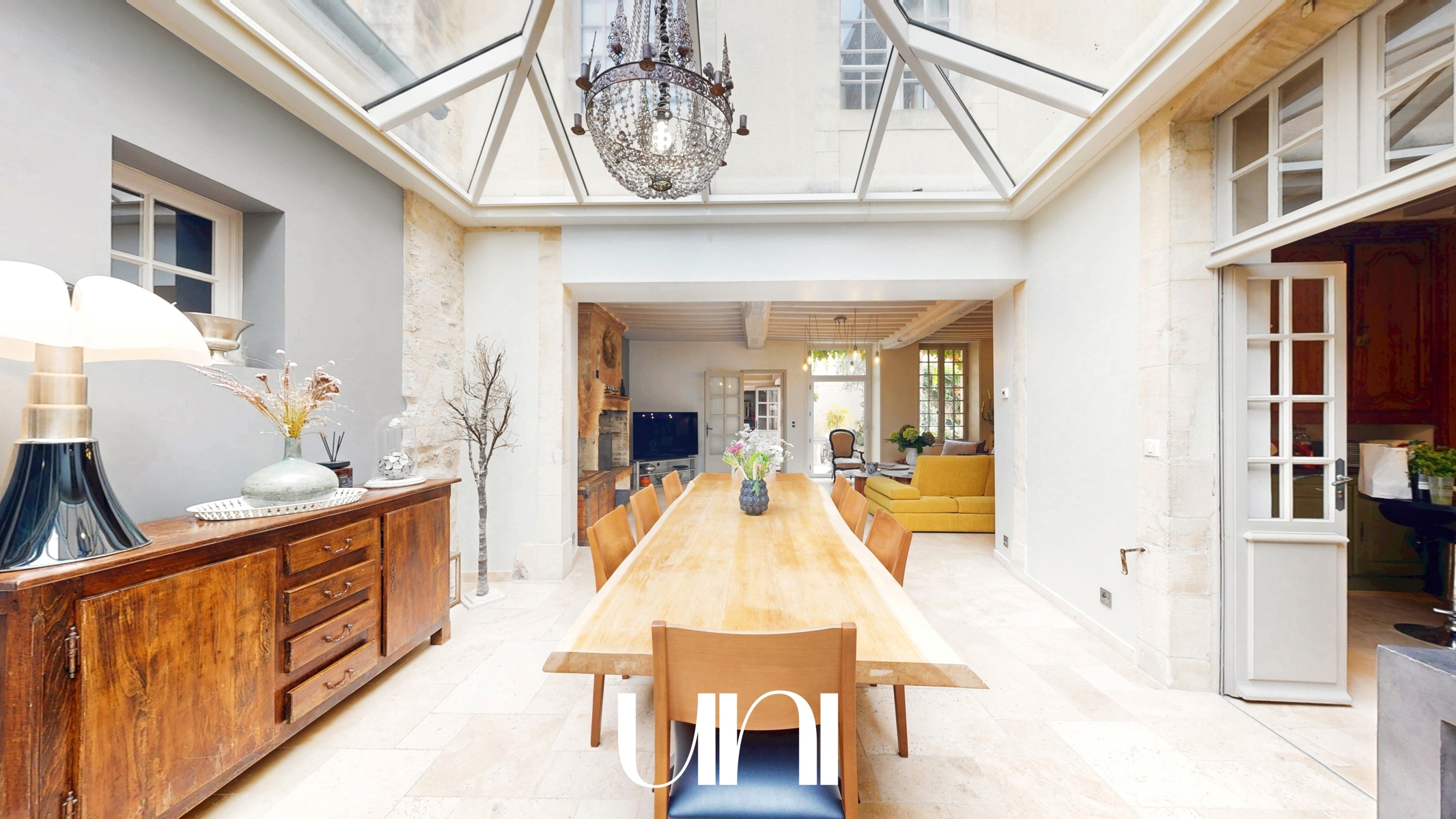 Maison T9 de 300 m2 avec terrain de 293 m2