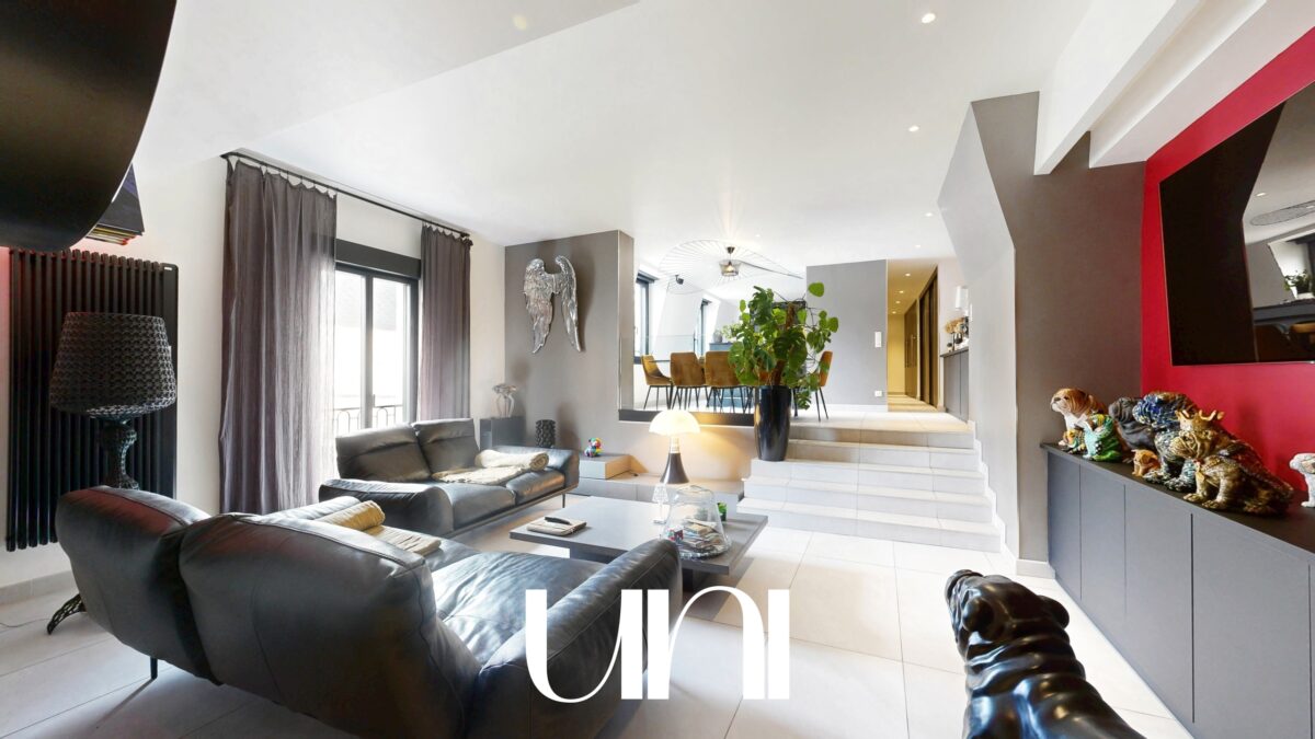 Appartement 5 pièces de 137m2 en hyper-centre - CAEN