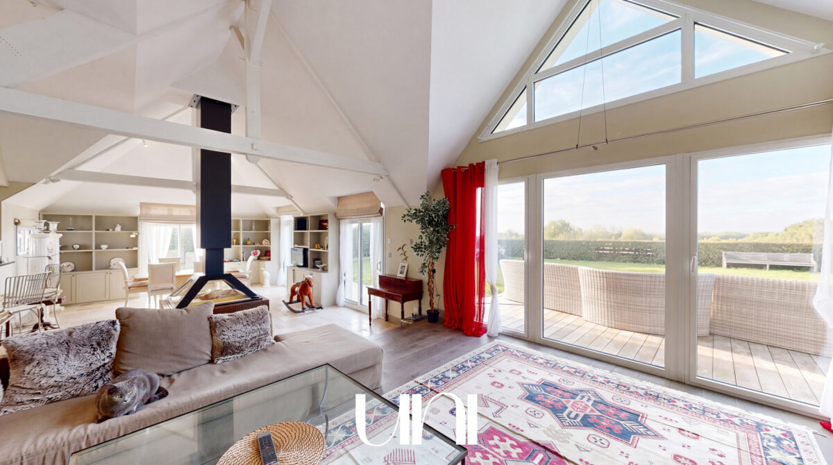 Propriété en Front de mer T6 de 230 m2 - Proche Deauville