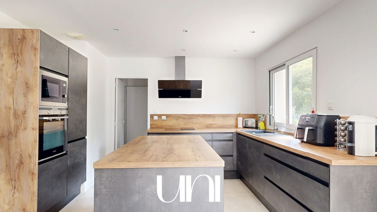 Maison contemporaine 4 pièces - 126m2 - BANNEVILLE-LA-CAMPAGNE