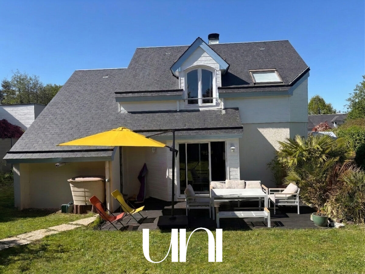 Maison 5 pièces de 114 m2 au sol avec jardin - Hérouville-Saint-Clair