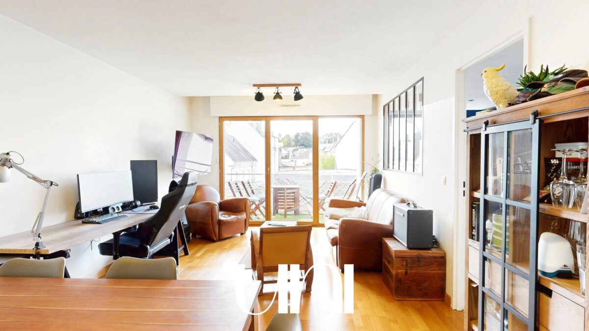 Appartement 2 pièces avec parking et ascenseur - 52 m2 - CAEN