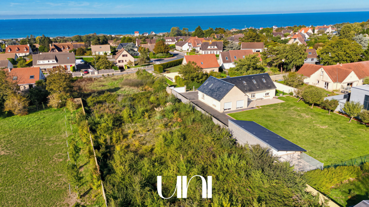 Terrain de 2800 m2 dont 1000 constructibles - VER SUR MER – photo 6