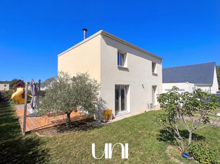 Maison T5 de 160m² sur une parcelle de 601m²