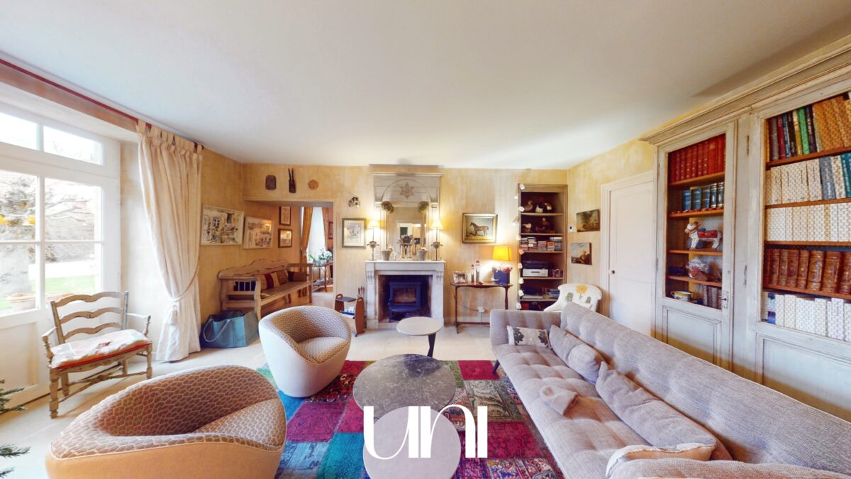 Superbe propriété T9 de 285 m2 sur 1,4 hectare