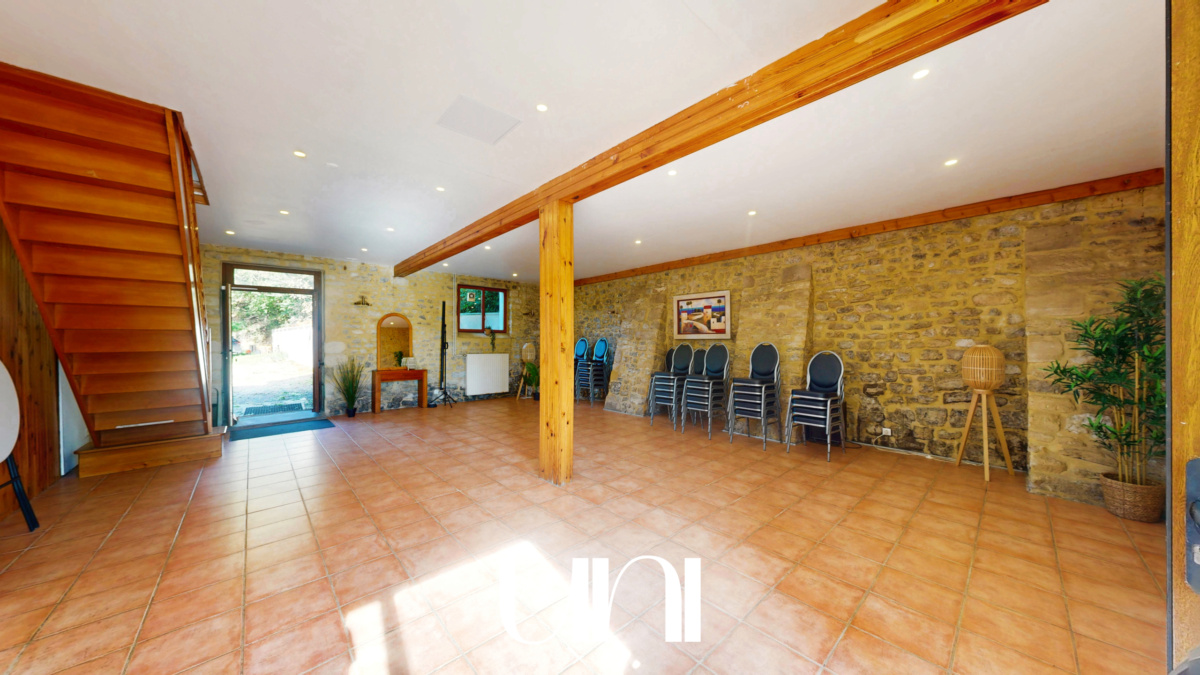 Ensemble immobilier de 6 gîtes - VAUCELLES – photo 11