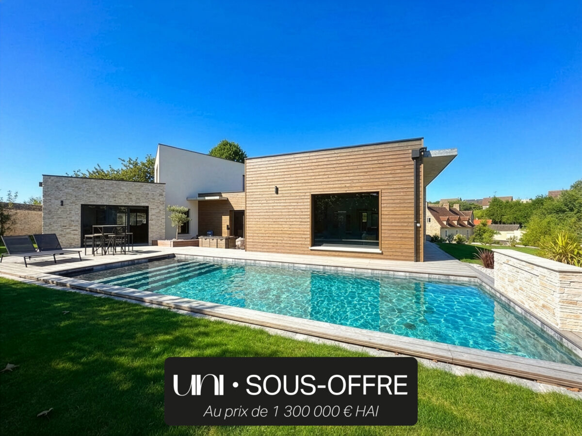 Maison T6 de 300 m² sur terrain de 1200 m² - BIEVILLE BEUVILLE