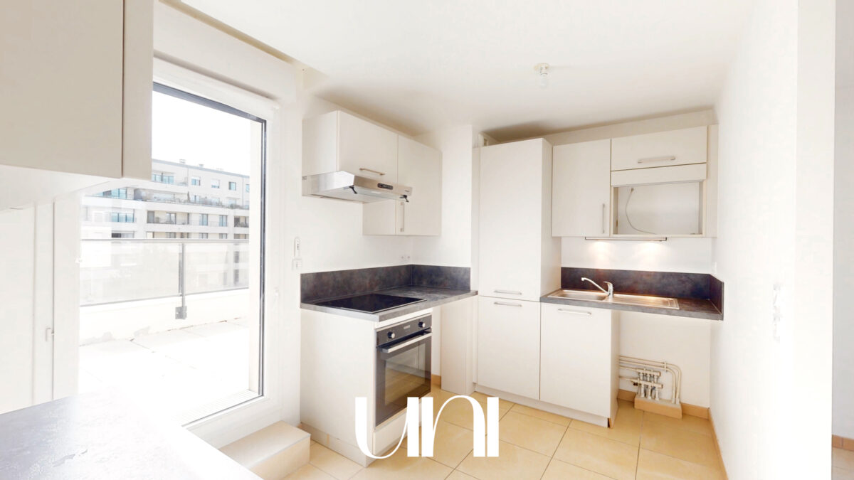Appartement 3 pièces de 72,8 m2 avec balcon - Caen Quartier Gardin