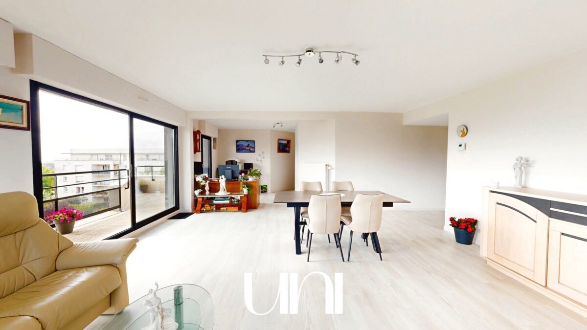 Appartement 5 pièces avec terrasse - 125m2 - CAEN
