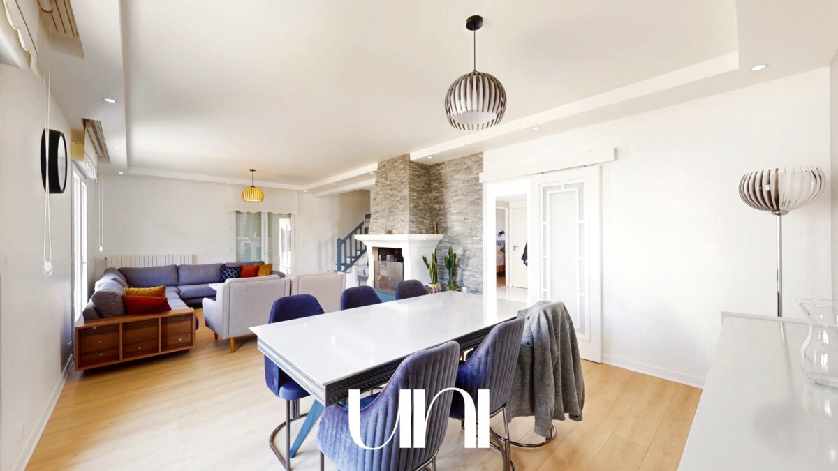 Maison 6 pièces de 140m2 à HERMANVILLE-SUR-MER