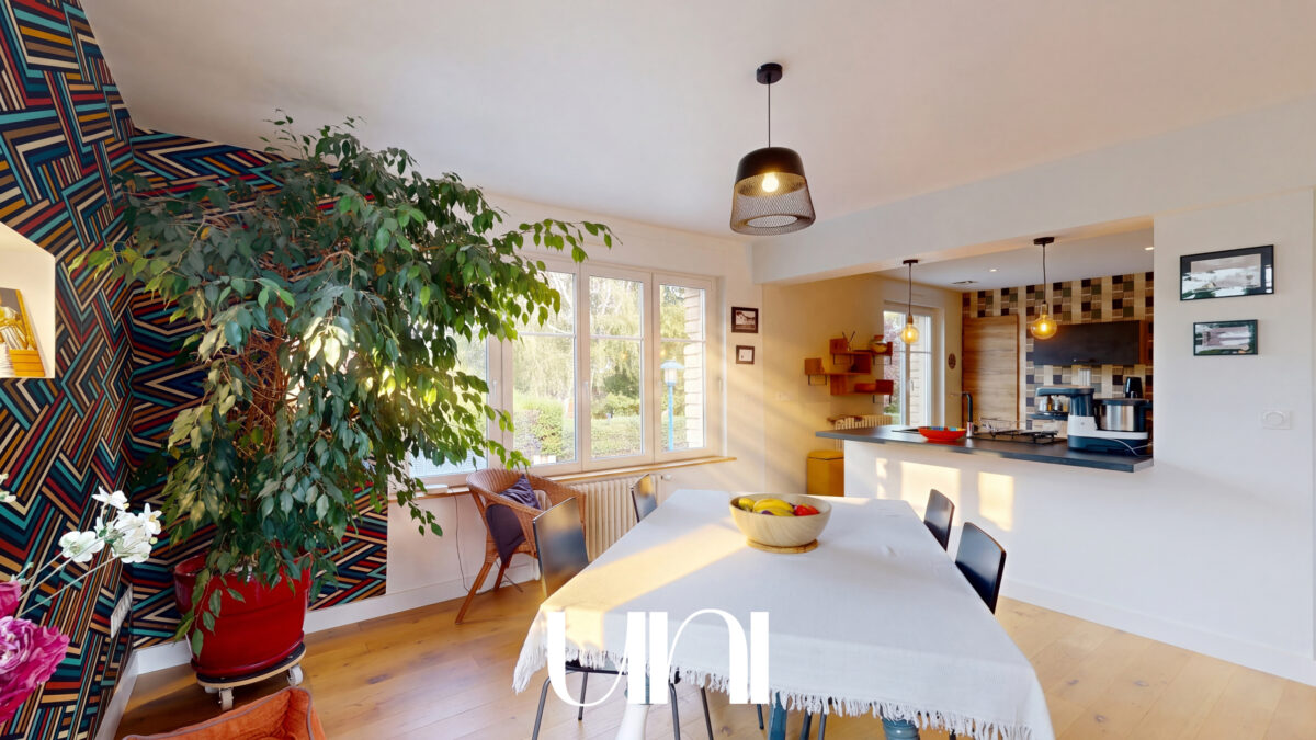 Maison T4 +  appartement T2 de 145 m2 sur un terrain de 643 m2