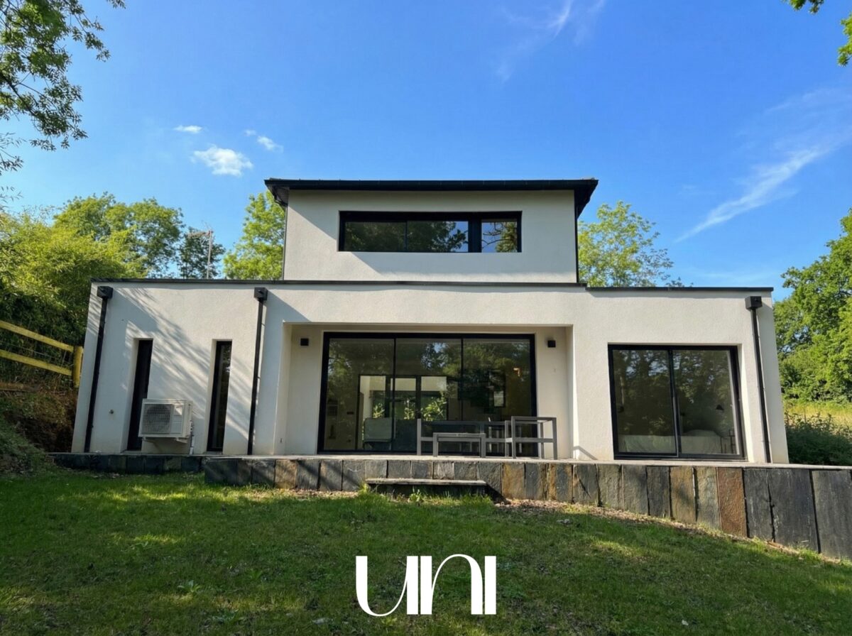 Maison T5 de 165,48 m² sur une parcelle de 1501 m² à Biéville Beuville