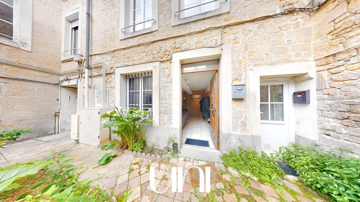 Appartement 3 pièces de 69 m2 avec cave - CAEN Vaugueux