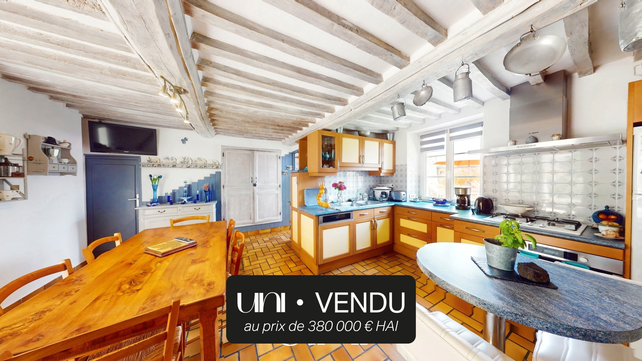 Maison T5 de 120 m2 sur terrain de 590 m2 - DOUVRES-LA-DELIVRANDE