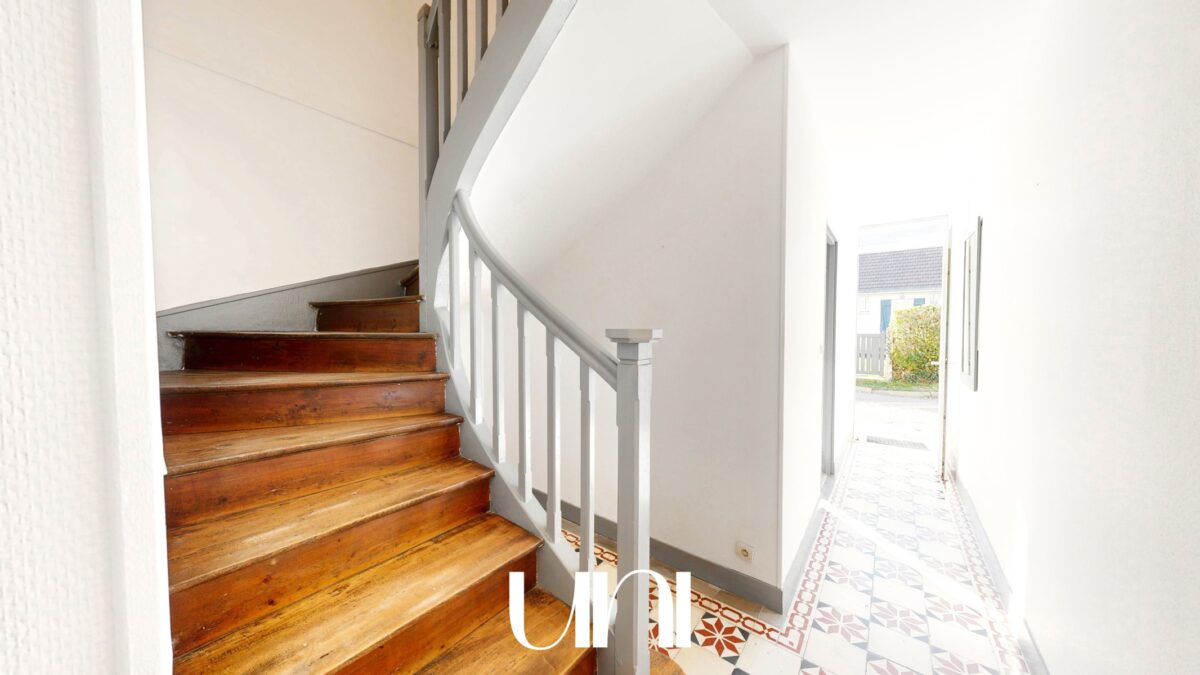 Maison T4 de 77 m2 avec jardin 100 mètres de la plage