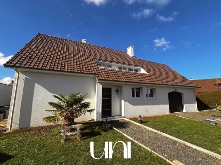 Maison 6 pièces de 140m2 à HERMANVILLE-SUR-MER