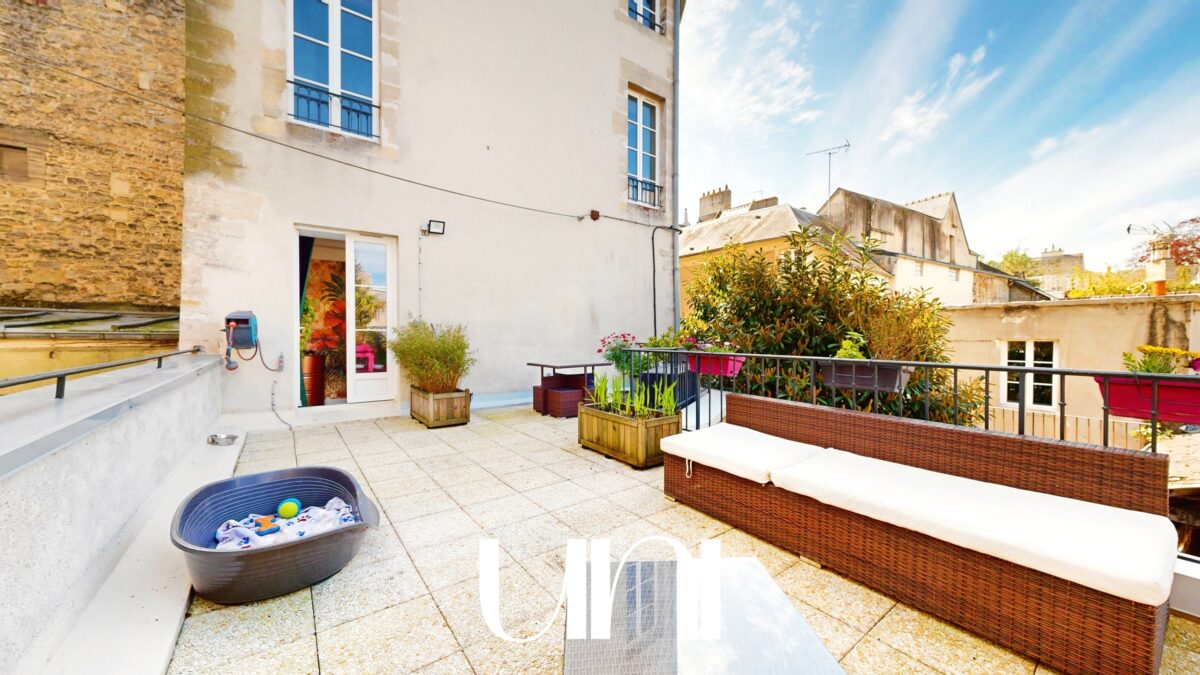 Appartement 3 pièces de 61m² avec terrasse en hyper-centre de Bayeux