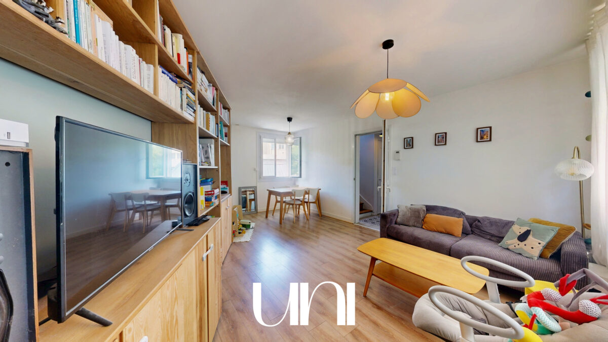 Maison de ville 4 pièces de 87 m2 avec terrasse - Caen Rive droite
