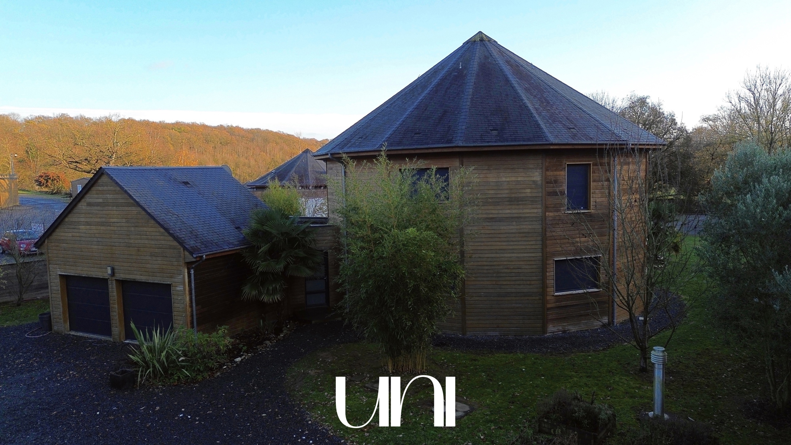 Maison T7 de 216 m2 sur un terrain de 1 272 m2