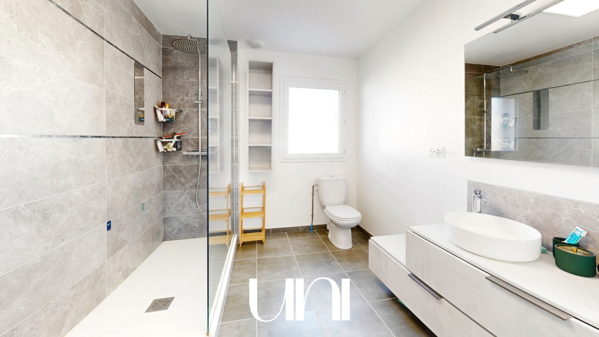 Maison de 5 pièces de 114m2 avec garage - BELLENGREVILLE – photo 24
