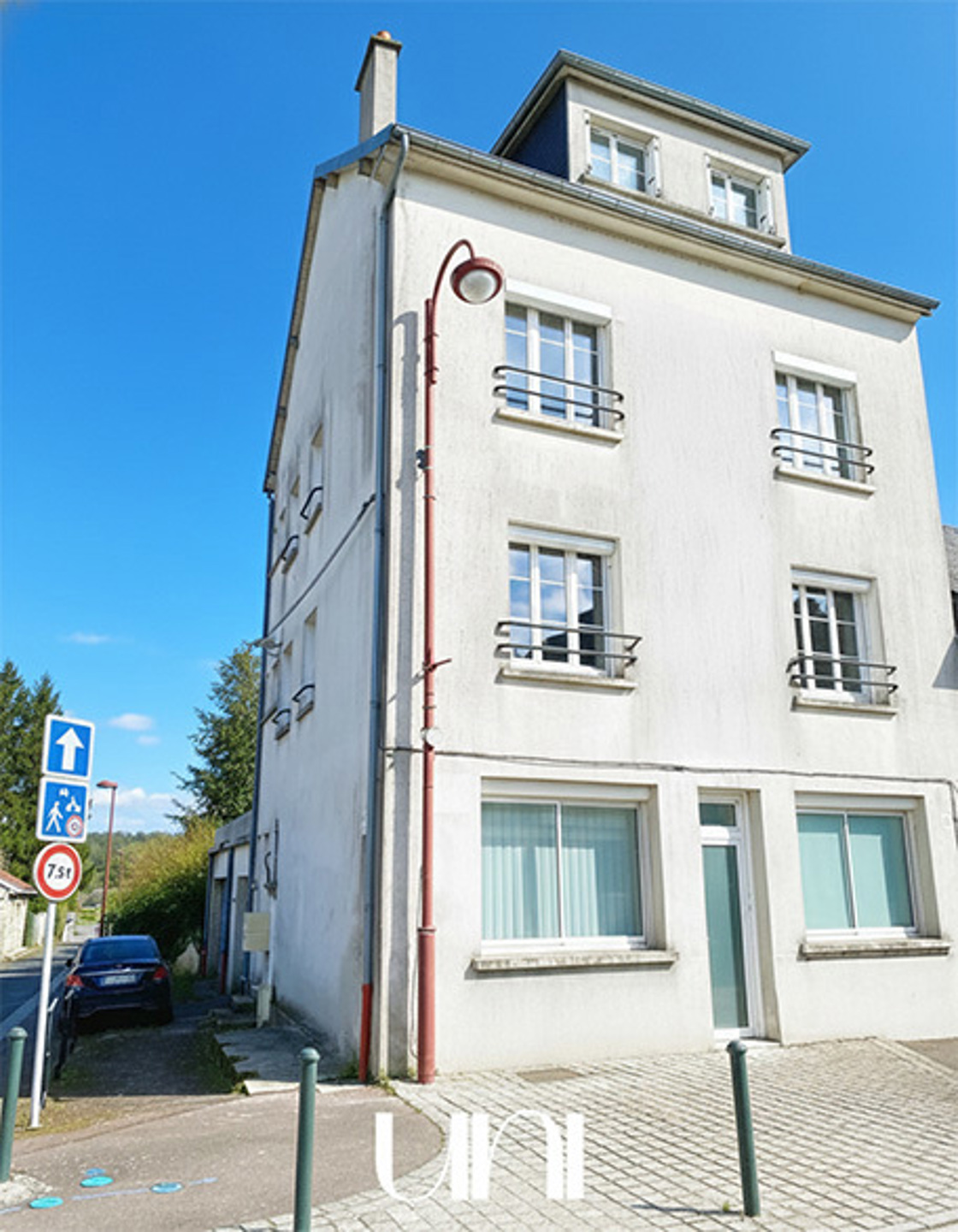 Immeuble de rapport de 200m2 à POTIGNY