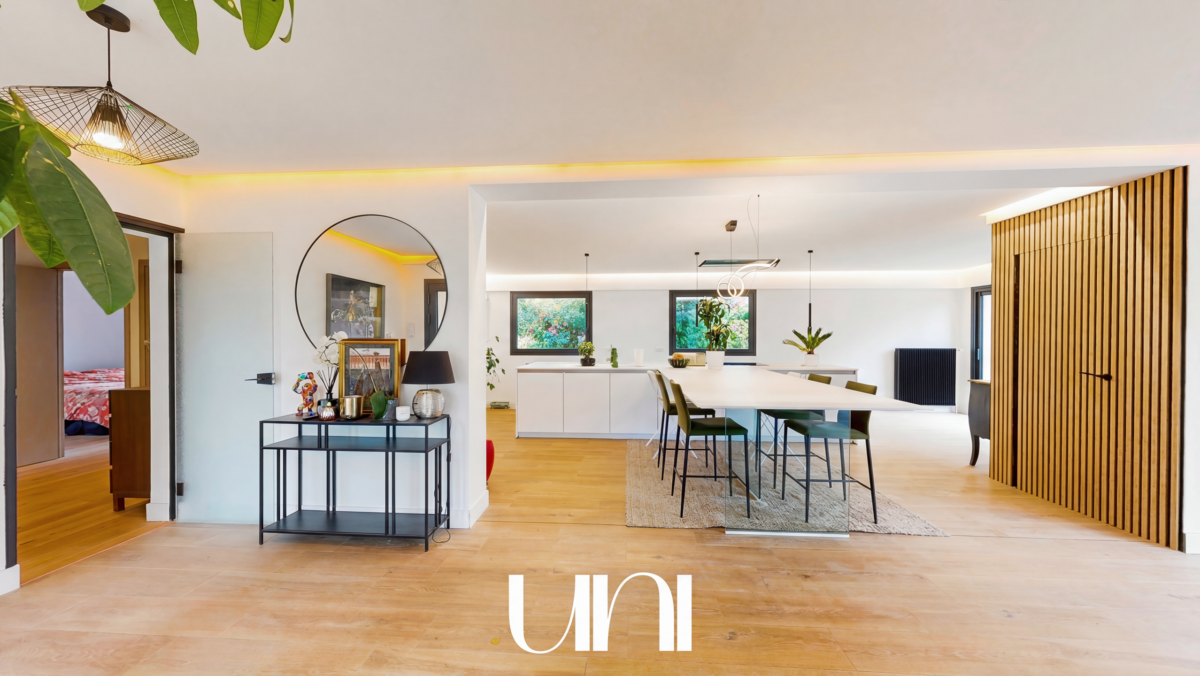 Maison T8 de 270m² au sol - Saint-Contest