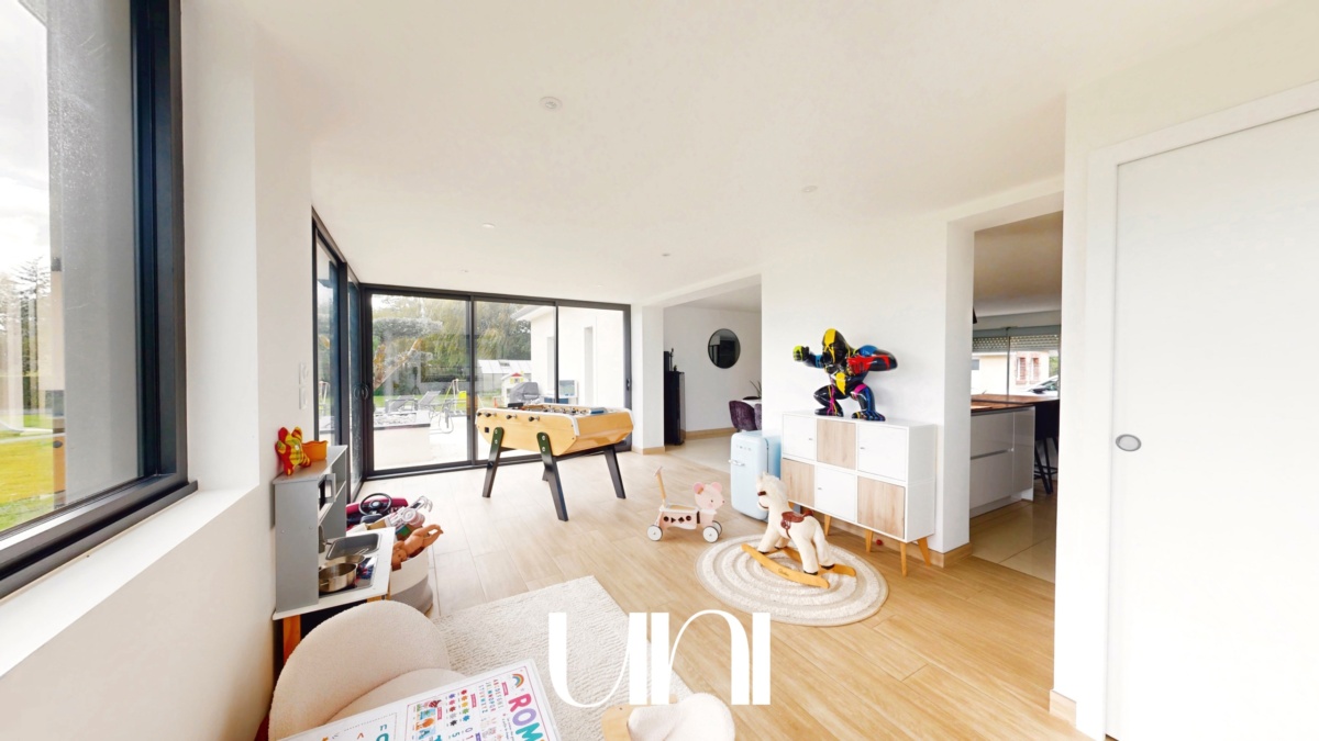 Maison 5 pièces de 147,8m2 de plain-pied sur 3 hectares - Crèvecœur – photo 5