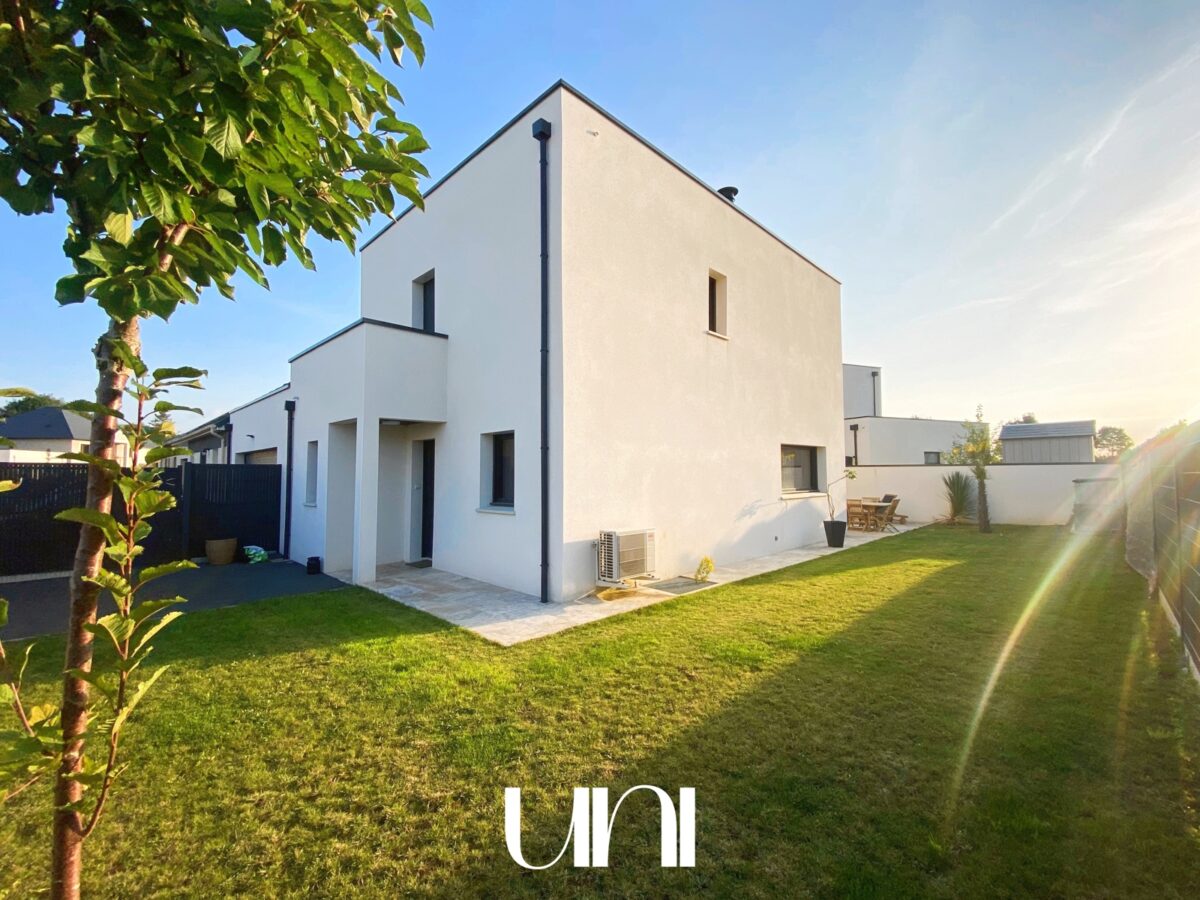 Maison T5 de 150m2 sur terrain de 395m2