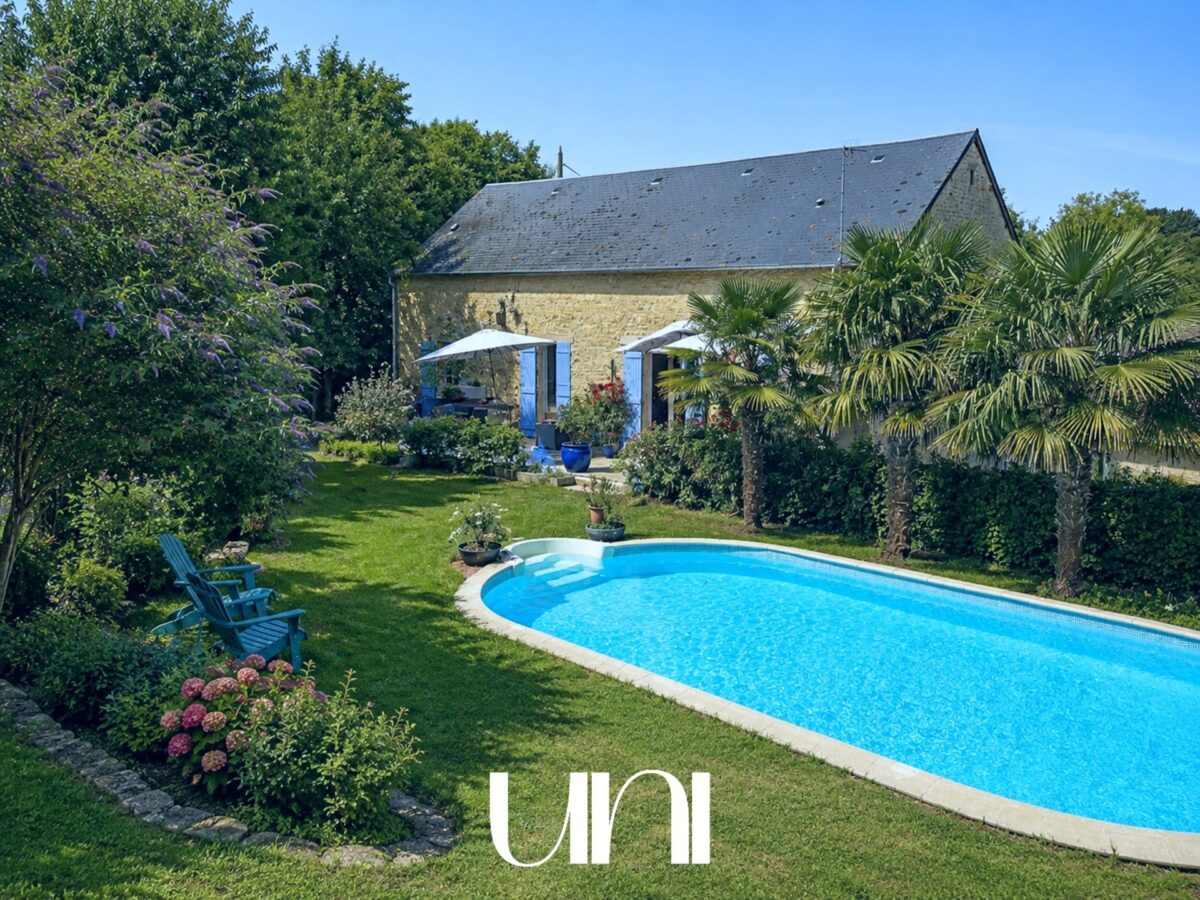 Maison T6 - 214m2 - Magny la campagne