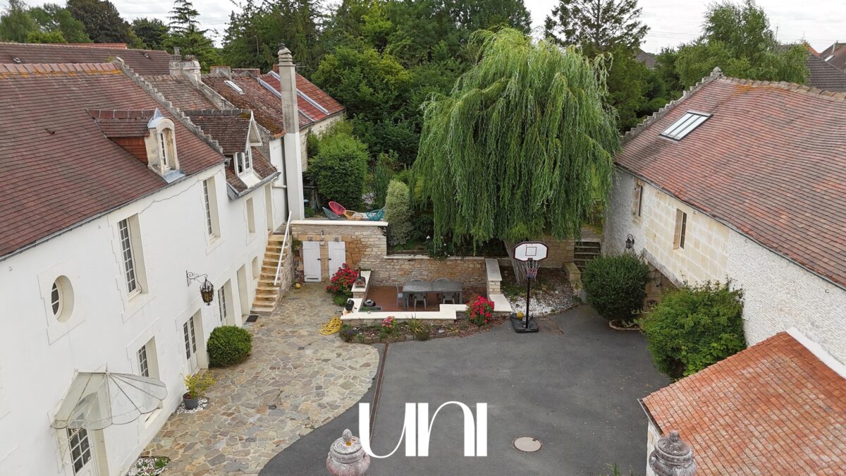 Maison T6 de 165m² - Ifs Bras