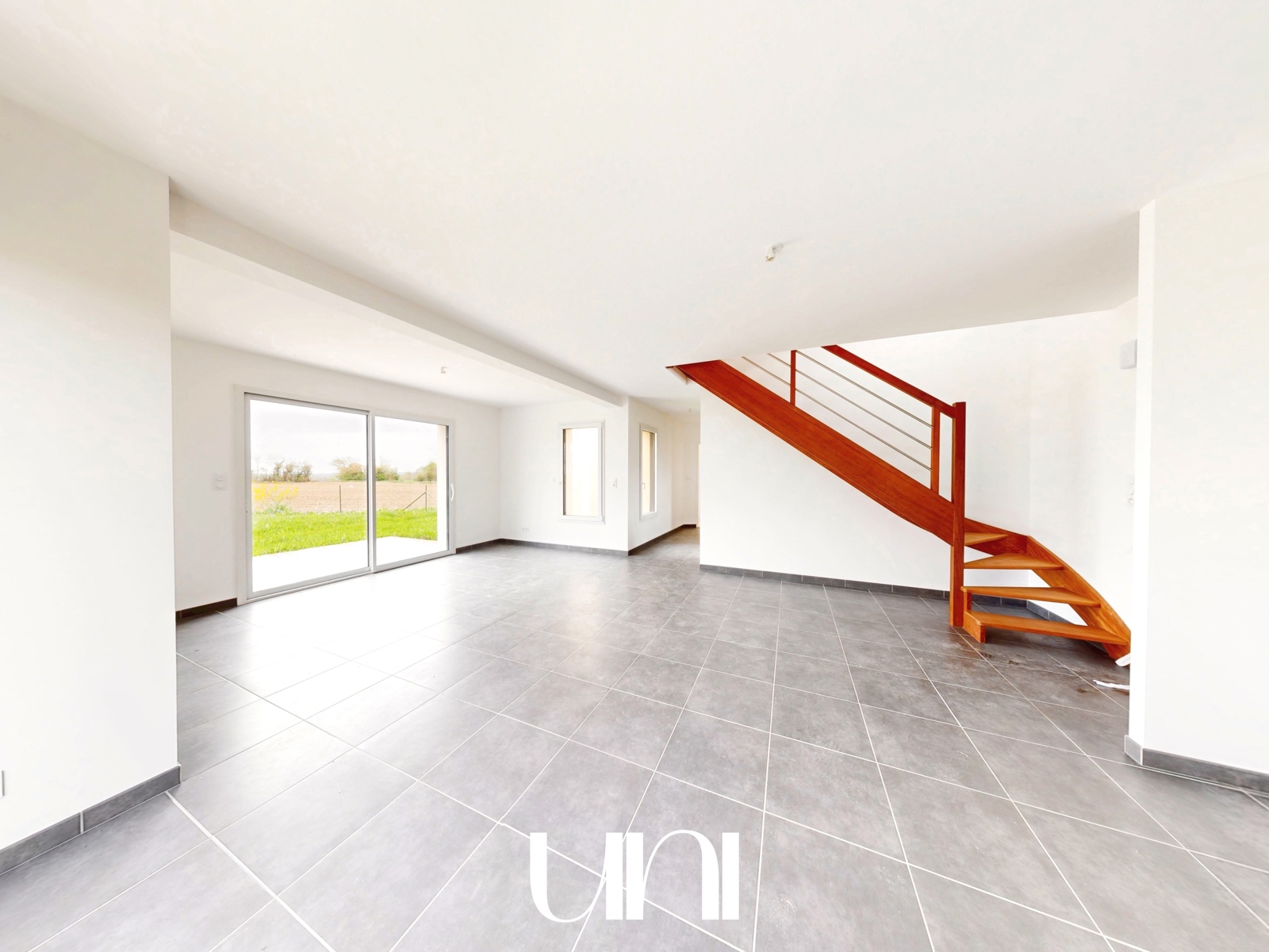 Maison T6 de 118 m2 BAYEUX Jardin botanique