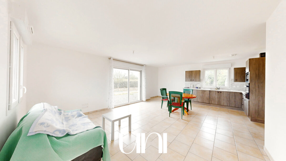 Maison 4pièces de 78m2 sur un terrain de 981m2 à Cerisy-La-Forêt