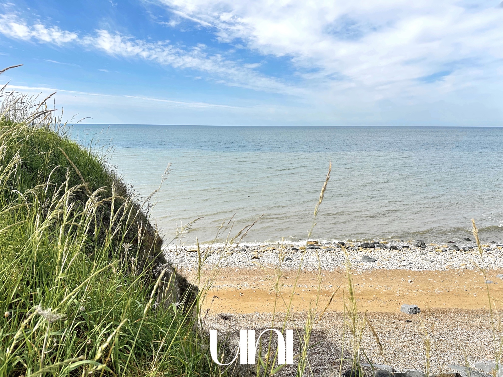 Maison T6 123 m2, terrain de 398 m2 LONGUES SUR MER