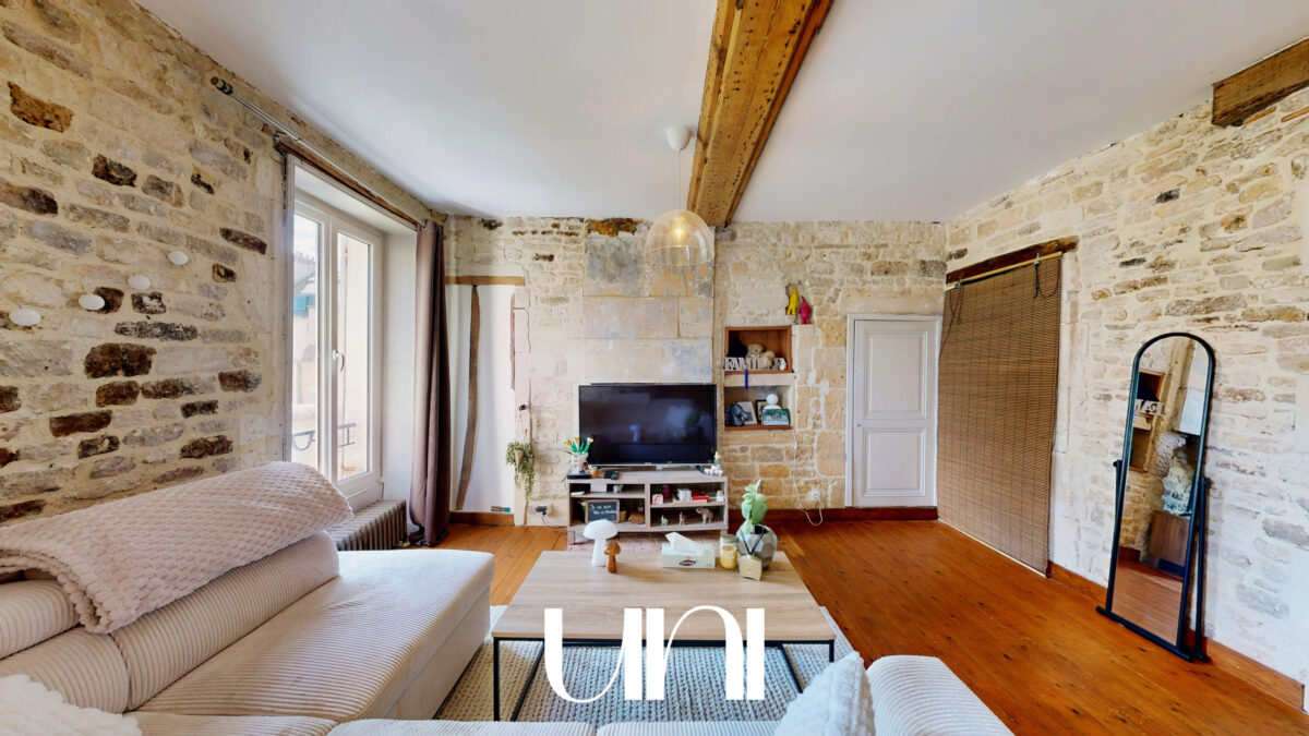 Appartement 2 pièces de 44m2  avec cave