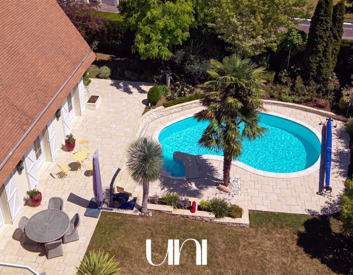 Maison 6 pièces 142m2 avec piscine - Colomby-Anguerny