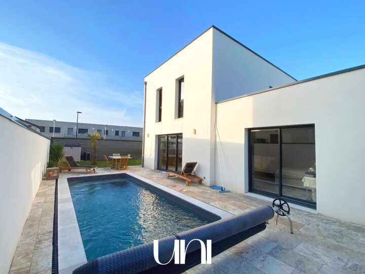 Maison T5 de 150m2 sur terrain de 395m2