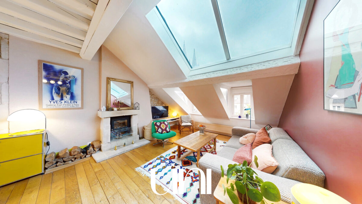 Duplex 4 pièces 106 m2 ( 78 m2 Carrez) avec terrasse à Caen