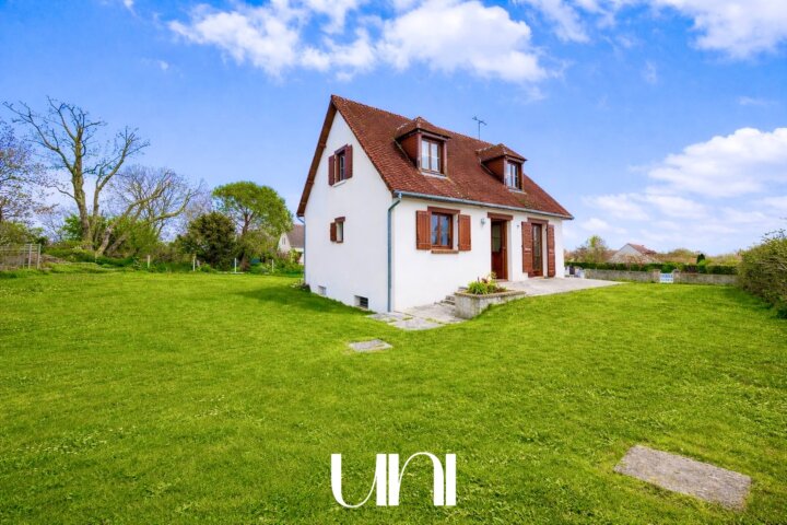 Maison T4 de 120m2 sur 1100m2 de terrain à Rots