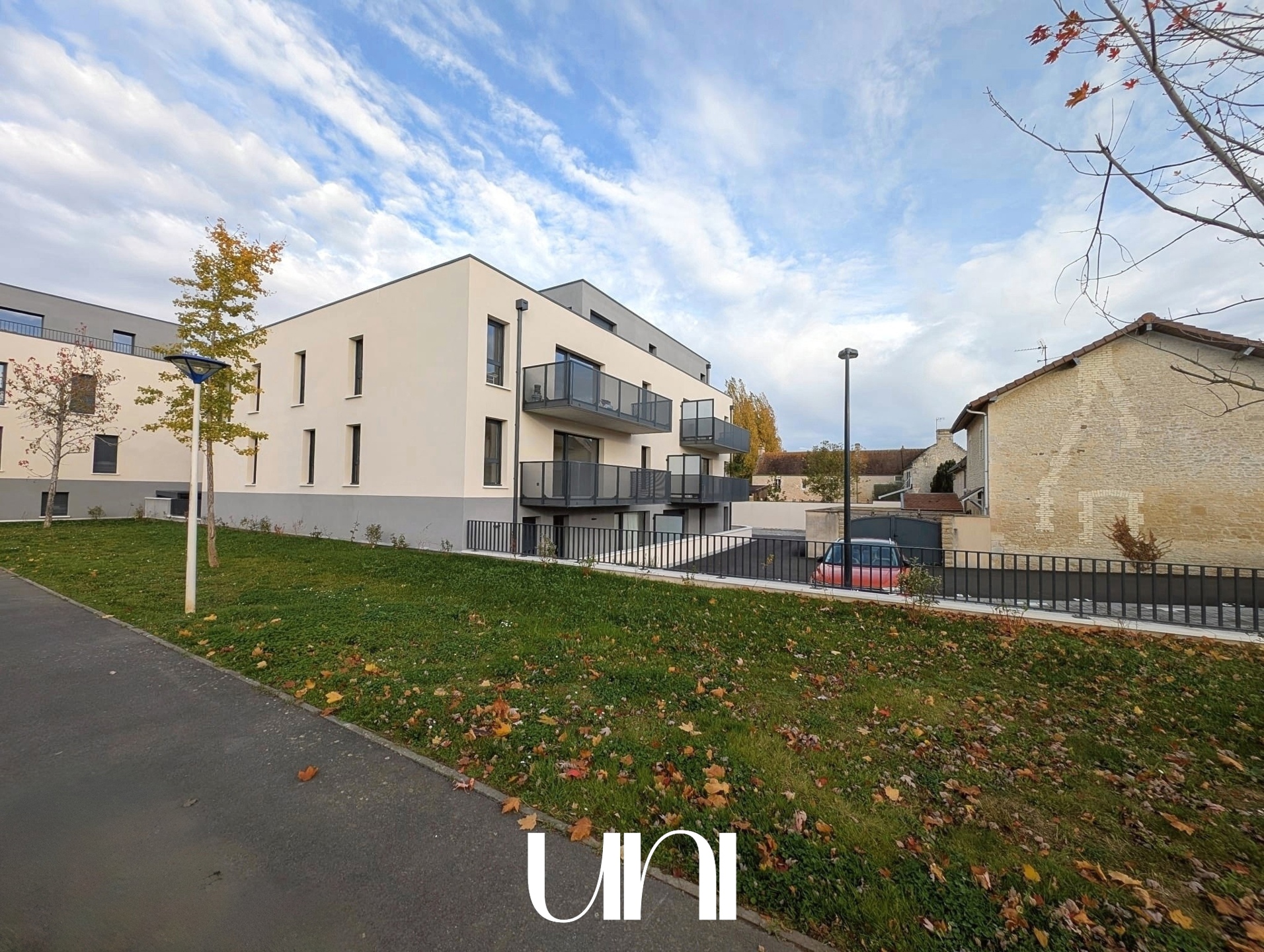 Appartement T4 - 93 m² - IFS BOURG