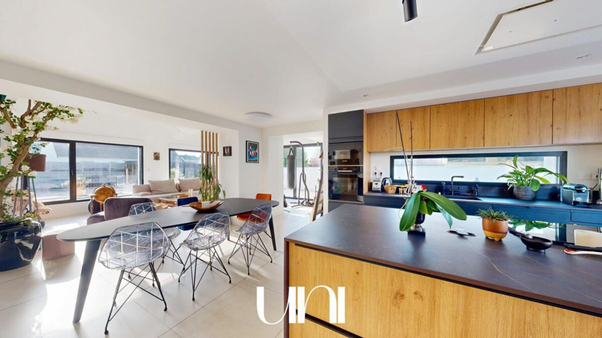 Maison T6 de 222m² - Caen