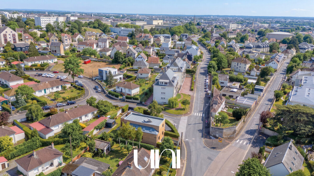 Maison T8 de 210m² sur un terrain de 737m² sur sous-sol complet