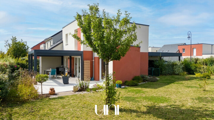 Maison T5 de 95 m2 sur 362 m2 de terrain  Fontaine-Etoupefour