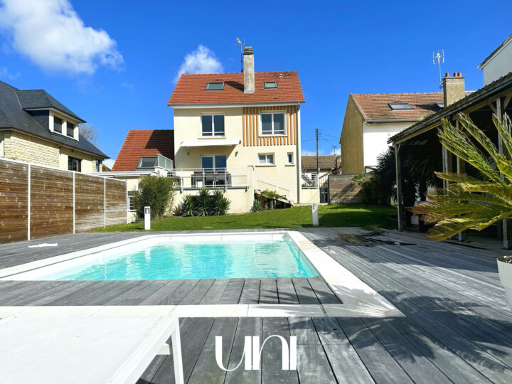 Maison T6 de 180 m2 sur terrain de 600 m2 - OUISTREHAM - RIVA BELLA