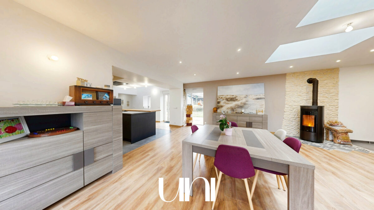 Maison de 210 m2 à GONNEVILLE-EN-AUGE