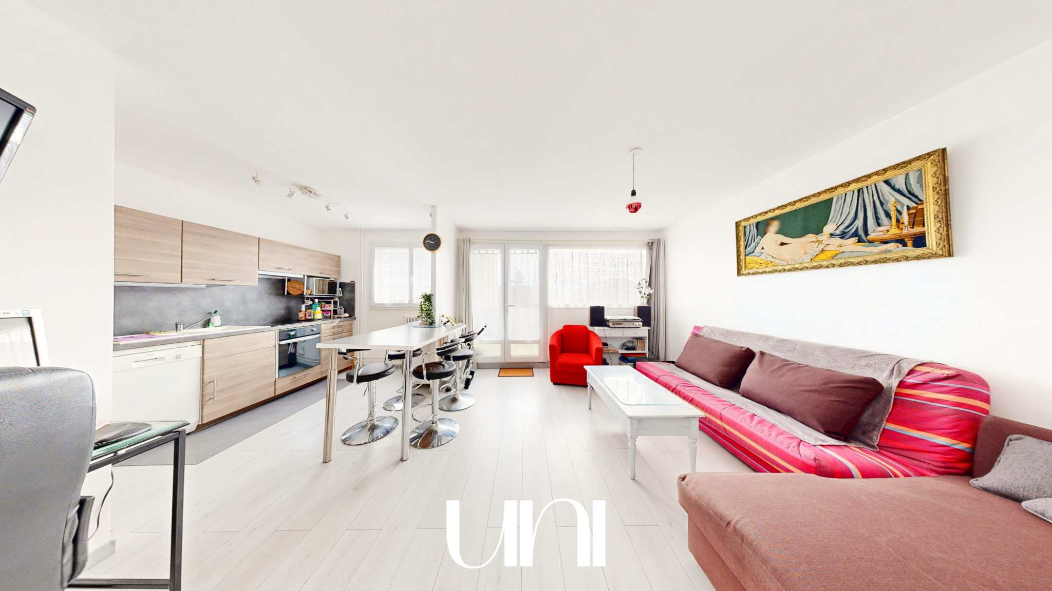 En exclusivité, joli appartement de 48m2 avec balcon et place de parking