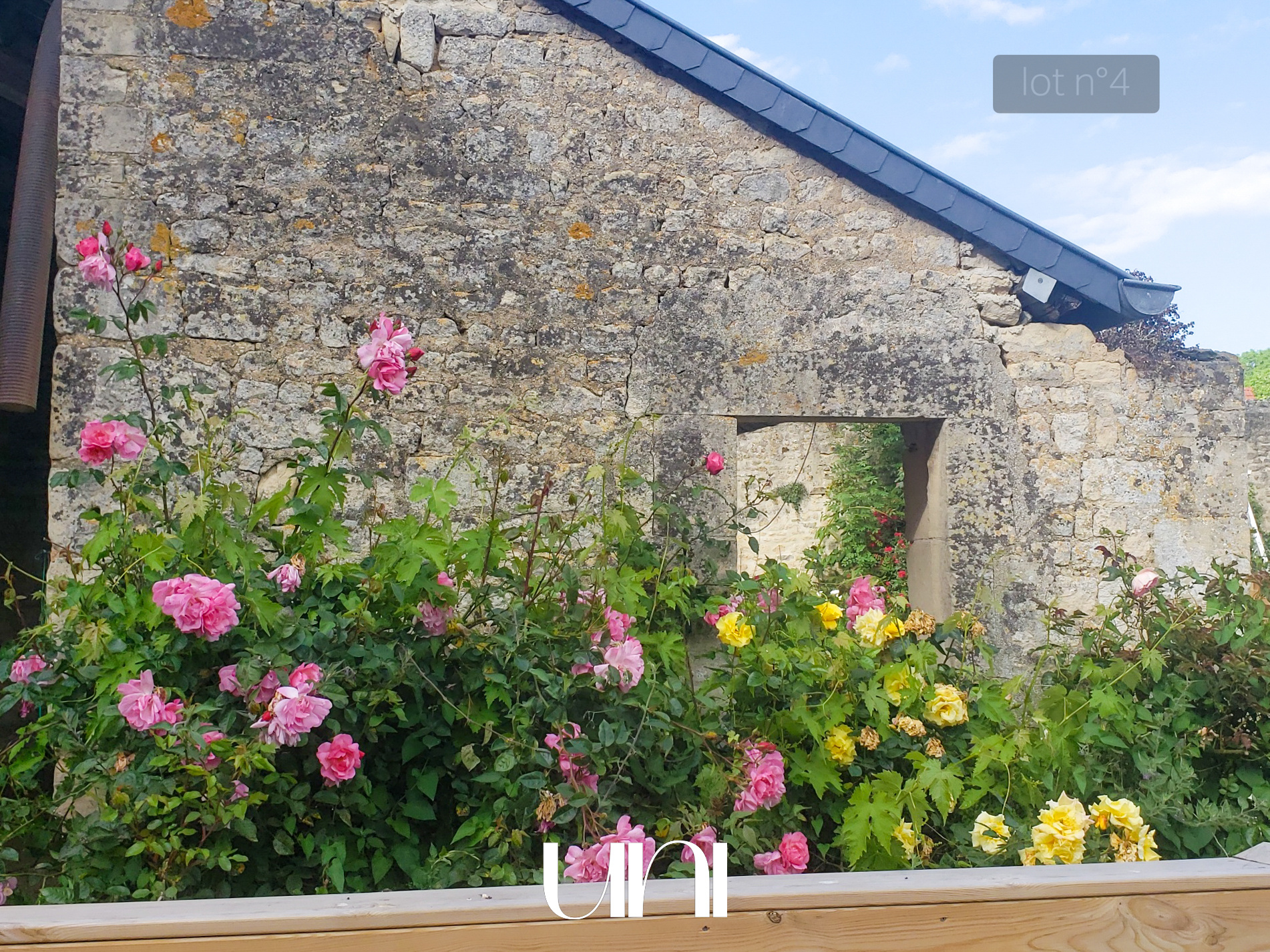 Lot à rénover corps de ferme - MOULINS-EN-BESSIN