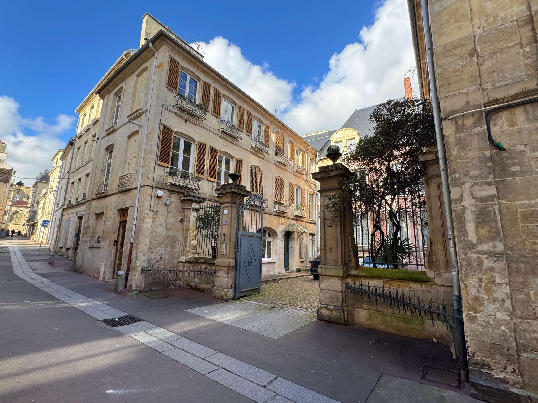 Magnifique triplex T4 de 138 m2 - CAEN