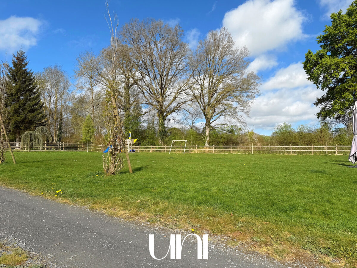 Maison T8 de 217m2 sur 5410 M2 de terrain