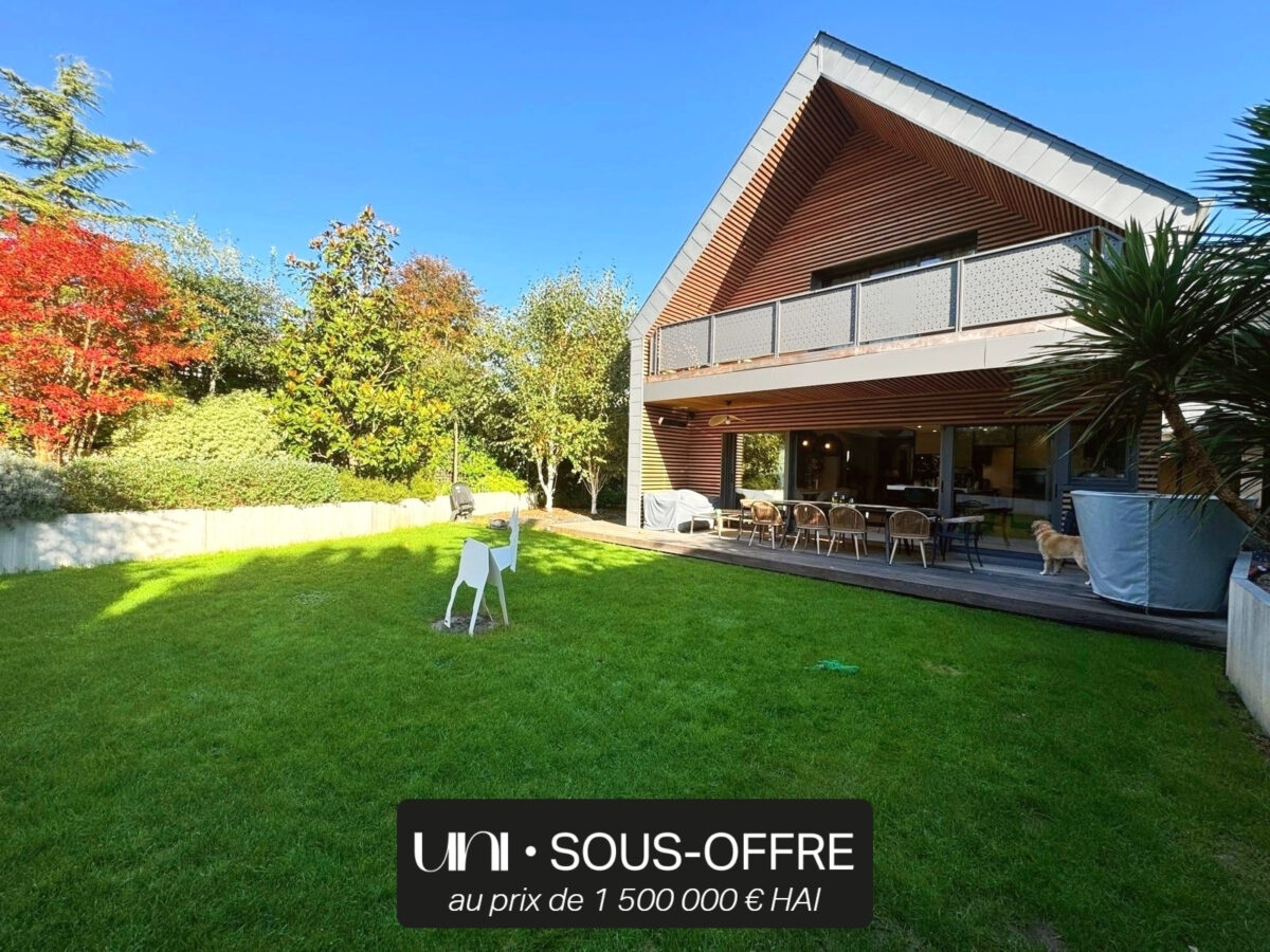 Maison T7 de 270 m2 sur terrain de 636 m2 - CAEN