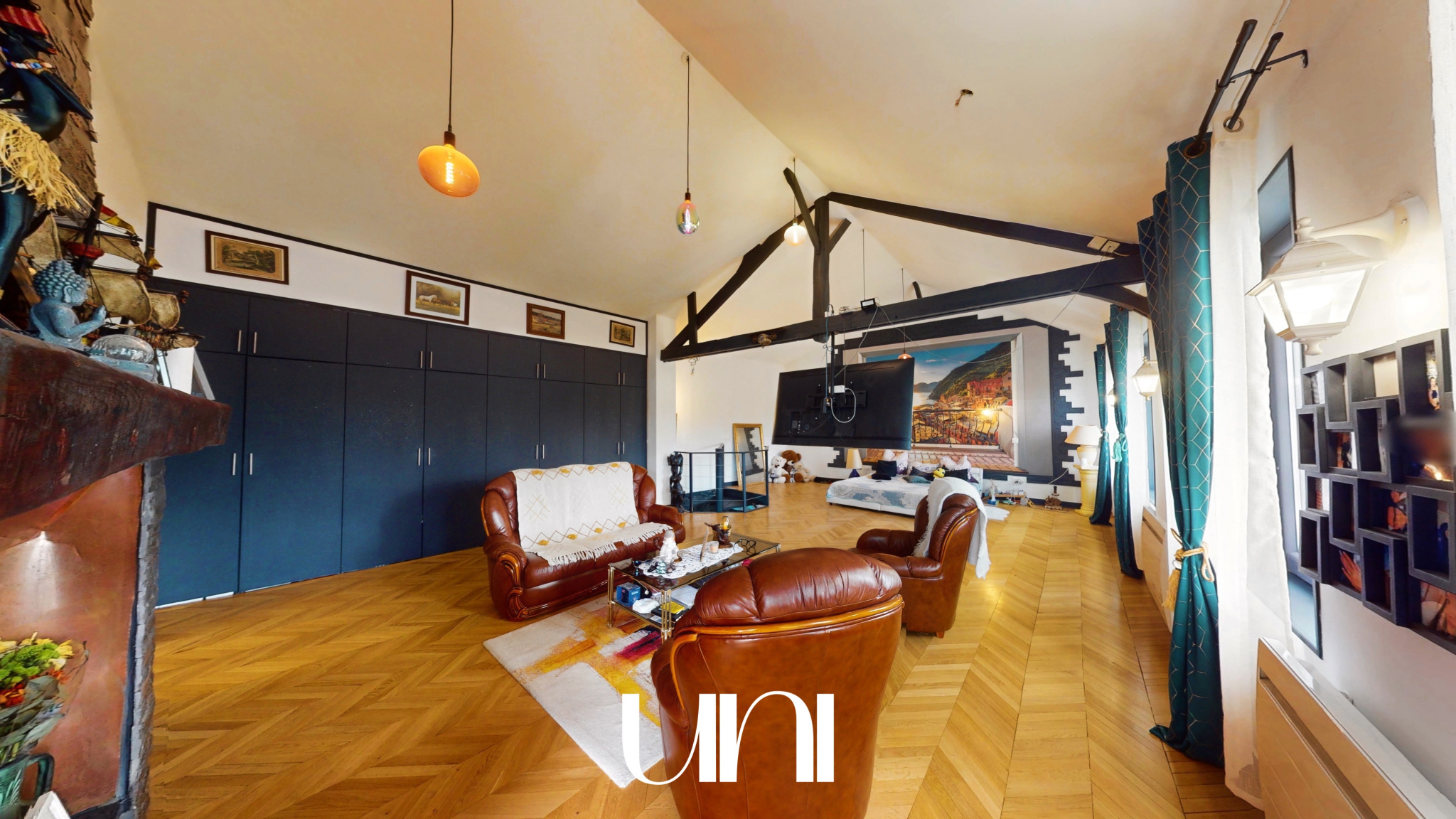 Jolie maison T6 de 172m2 avec dépendance proche Lisieux